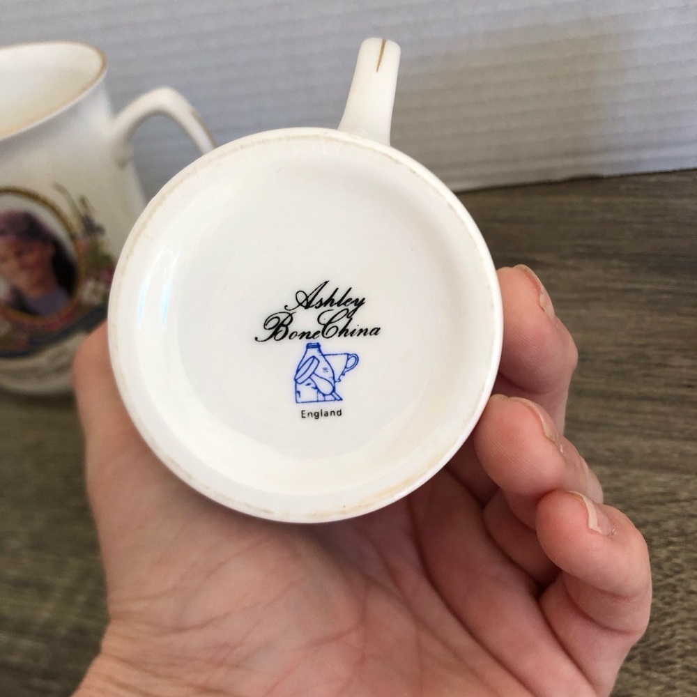 Vtg Royal Commemorative Mug Collection - Picture 6 of 11